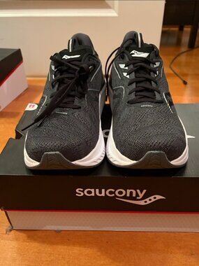 Saucony Echelon 9, Black/White, Size 12.5 , New With Box